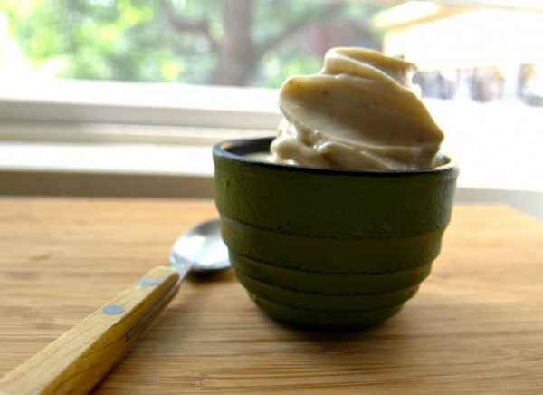 Réaliser une crème glacée banane sans sorbetière